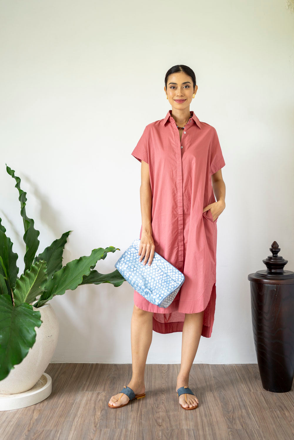 Zahra Kaftan - Essential