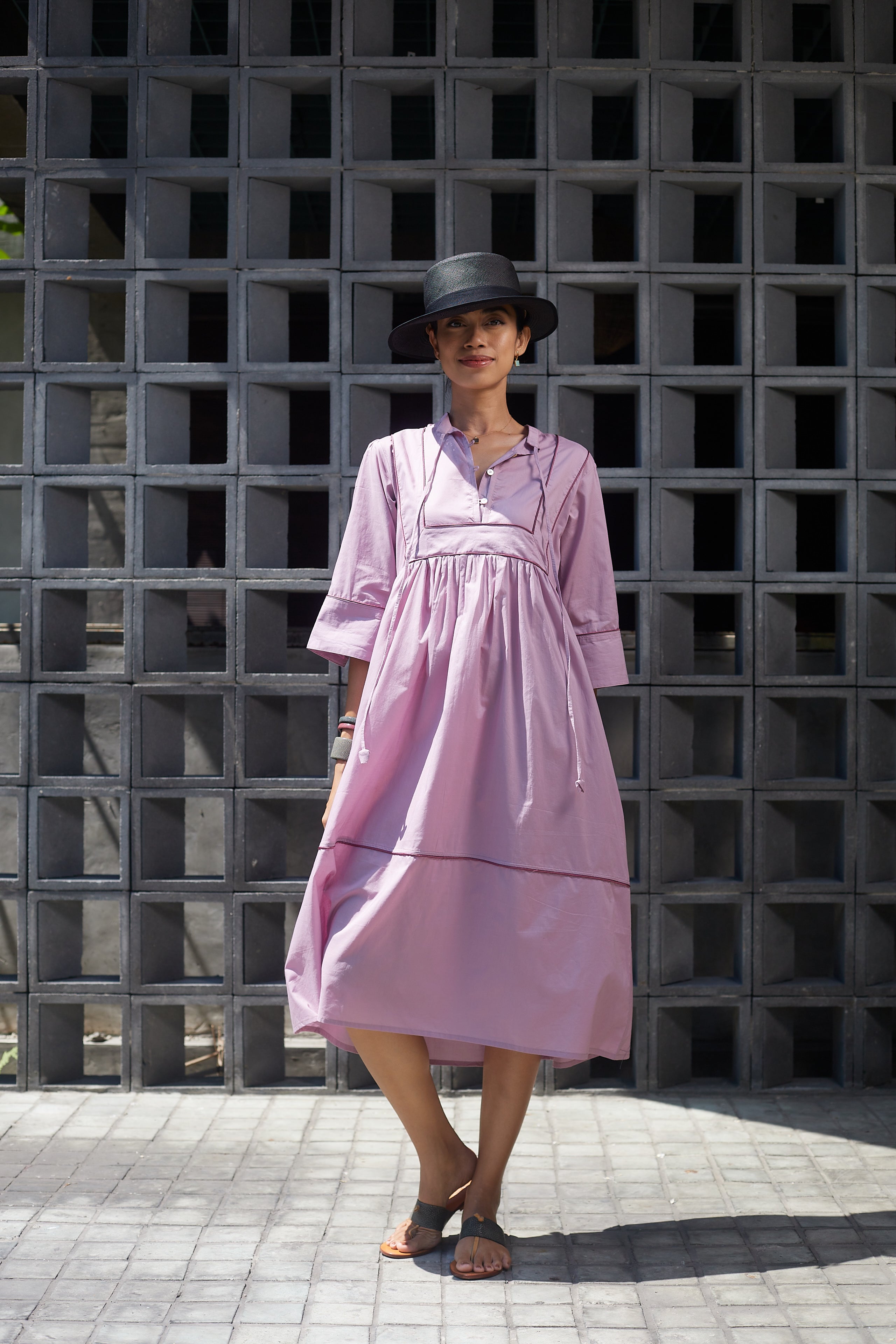 Yas Kaftan - Essentials
