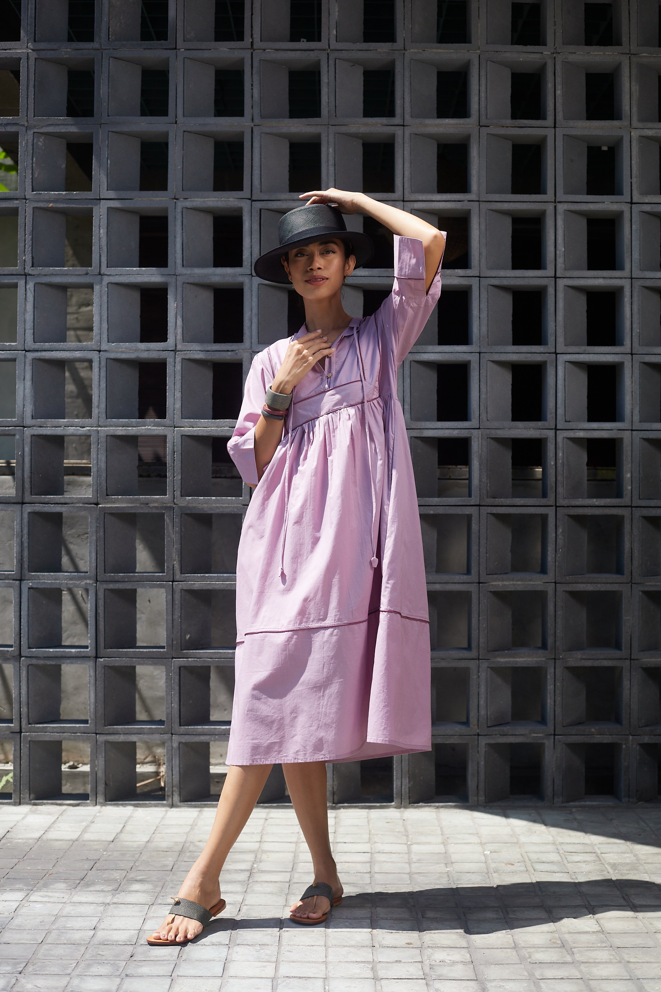 Yas Kaftan - Essentials