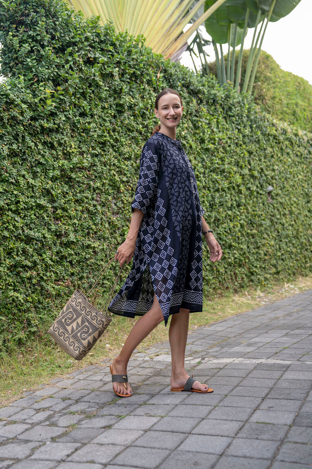 Tara Kaftan - Block Print Black