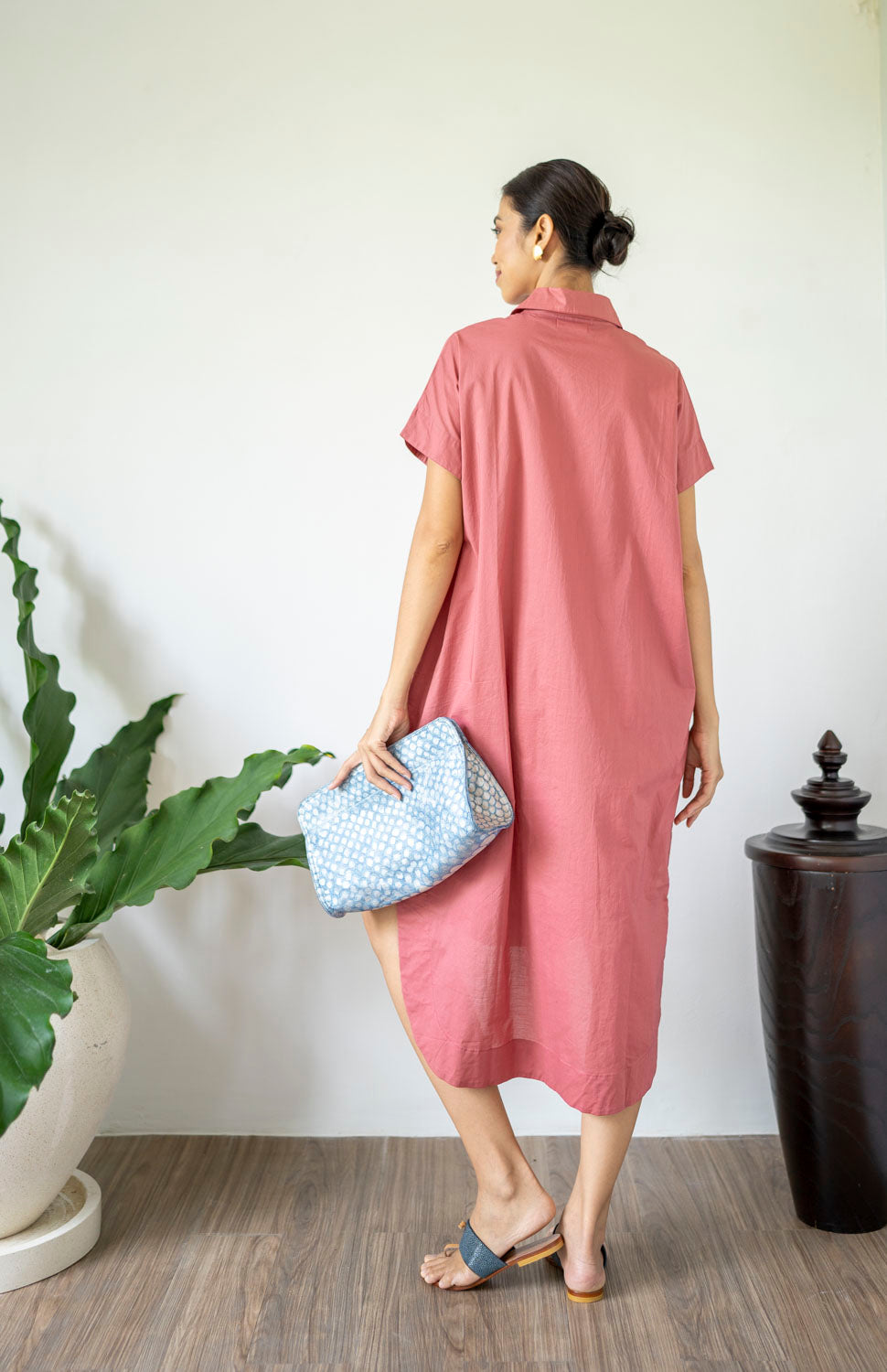 Zahra Kaftan - Essential