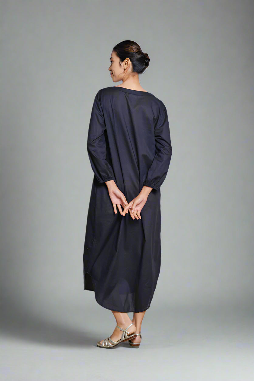 Alya Kaftan - Essentials