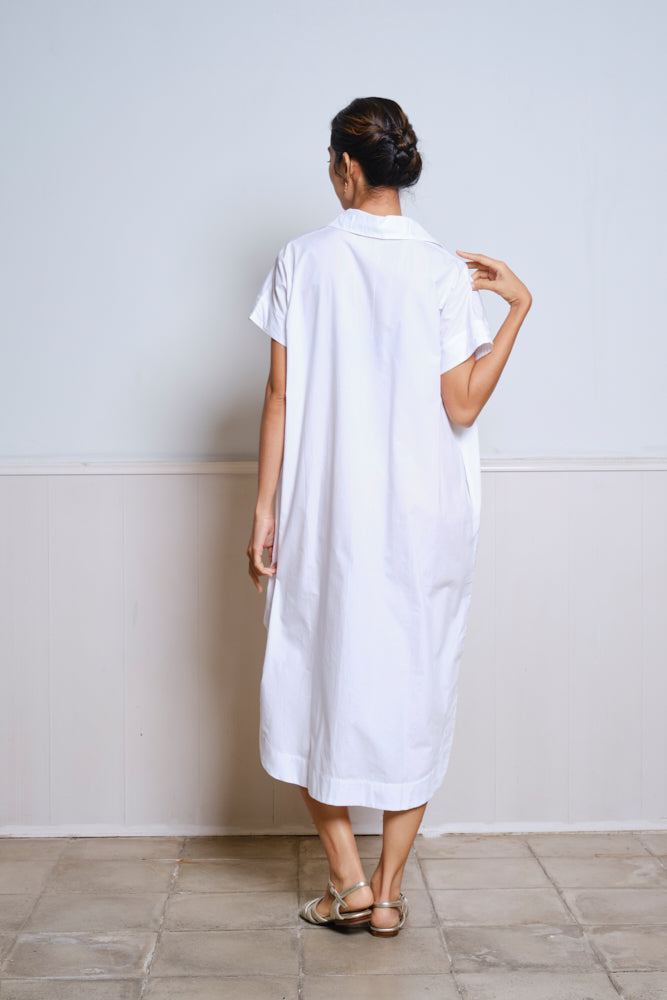 Clara Kaftan - Essentials