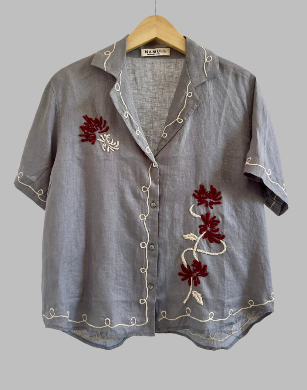 Soma Top Hand-Embroidered with love - Lavander