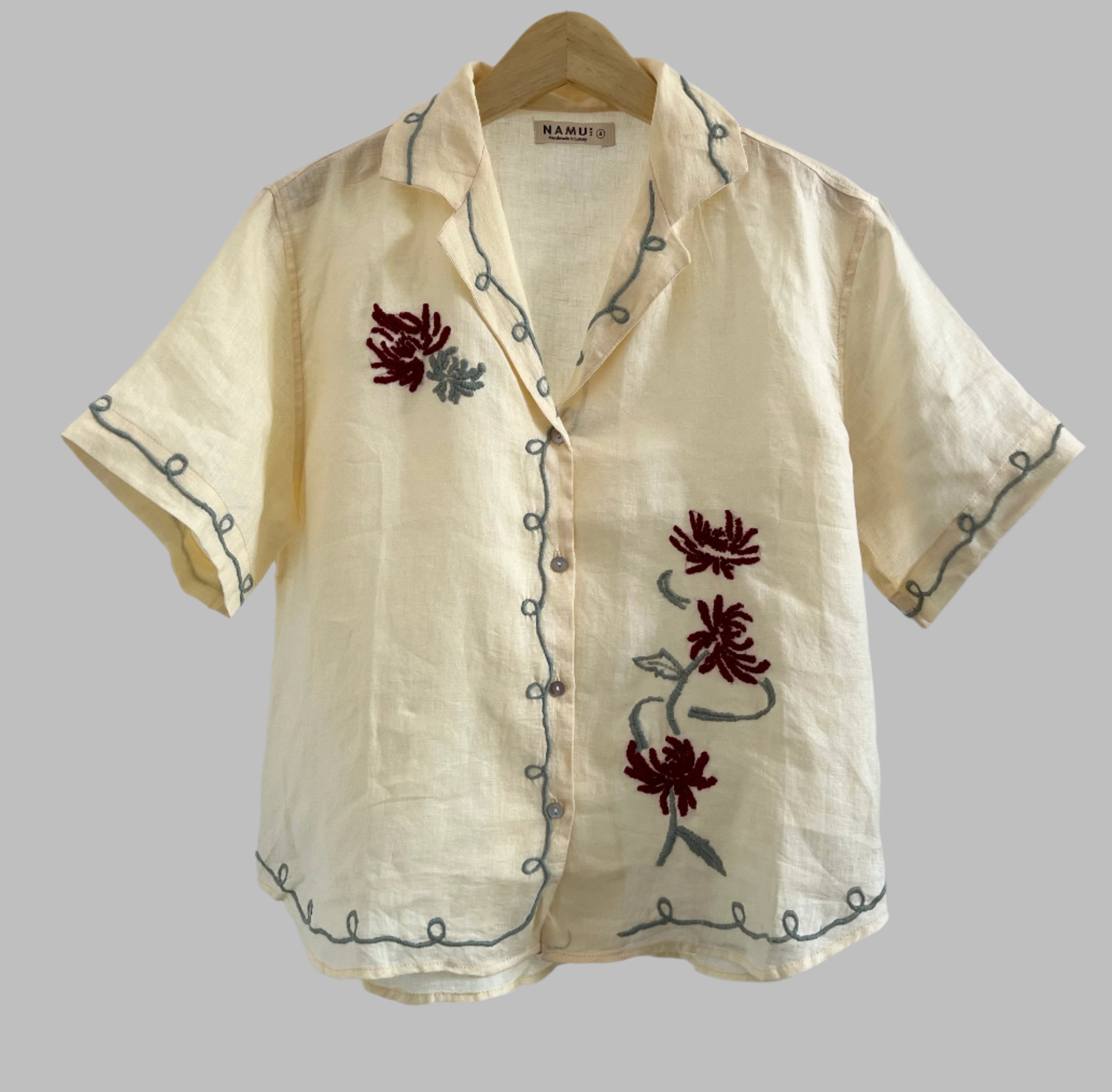 Soma Top Hand-Embroidered with love - Ivory
