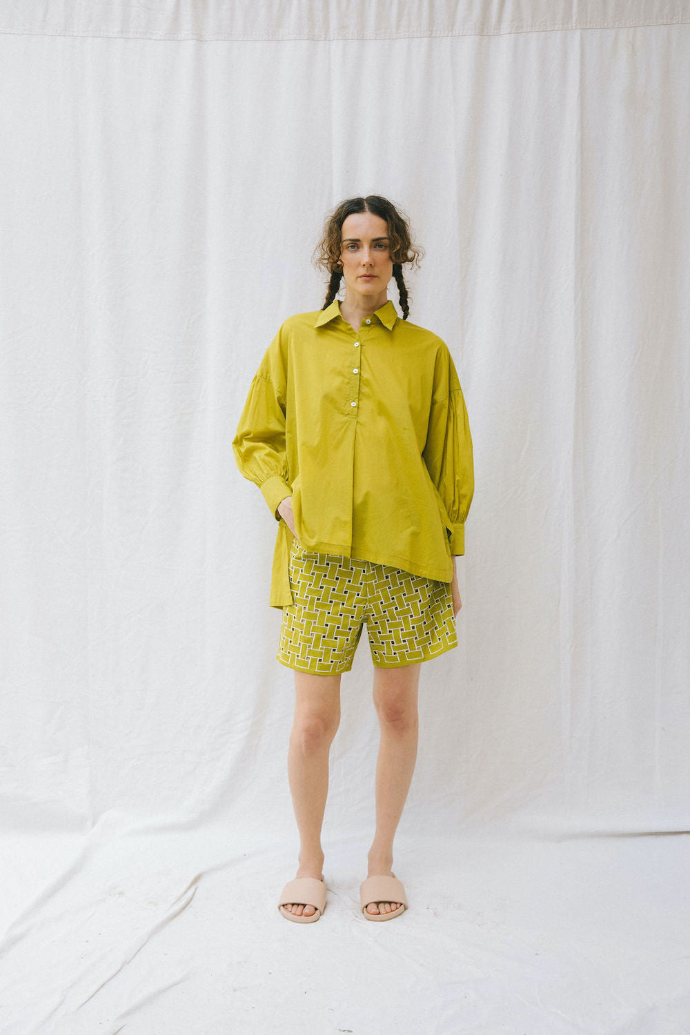 Olive bermuda Shorts - Woven Stories